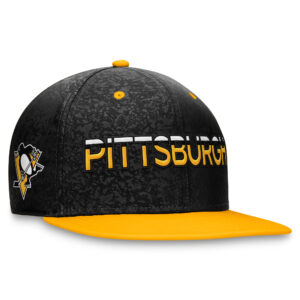 Men's Fanatics Branded Black/Gold Pittsburgh Penguins Authentic Pro Rink Two-Tone Snapback Hat